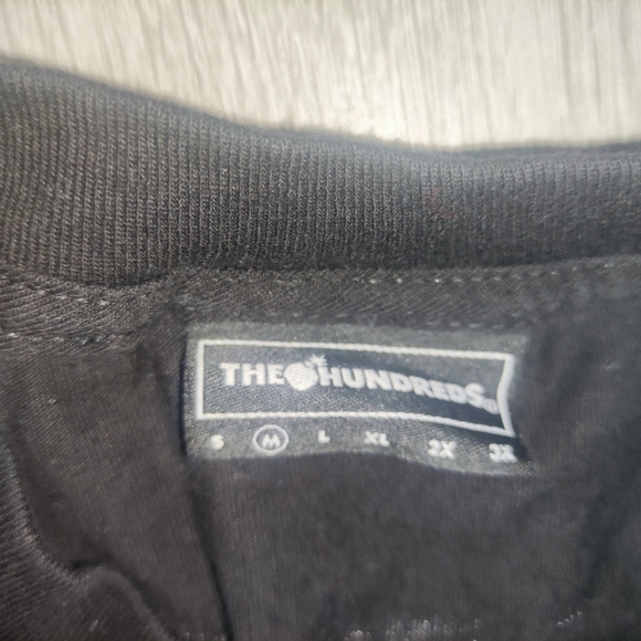 Thehundreds t-shirt - Picture 2 of 3